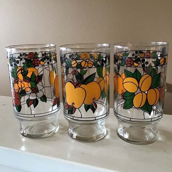 Vintage Anchor Hocking Hildi Fruit & Blossoms Tumbler Glasses (Set of 3) - Picture 3 of 5